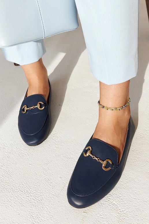 Mocasines azul marino con hebilla... Mocasines azul marino con hebilla...