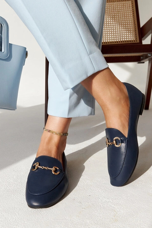Mocasines azul marino con hebilla... Mocasines azul marino con hebilla...