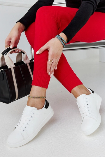 Zapatillas de plataforma Birikti blancas con detalle negro