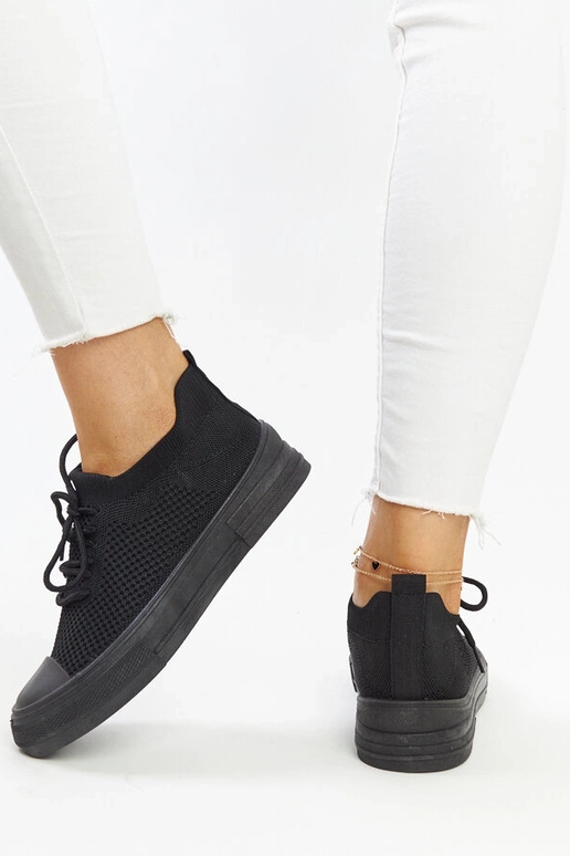 Zapatillas deportivas ligeras negras...