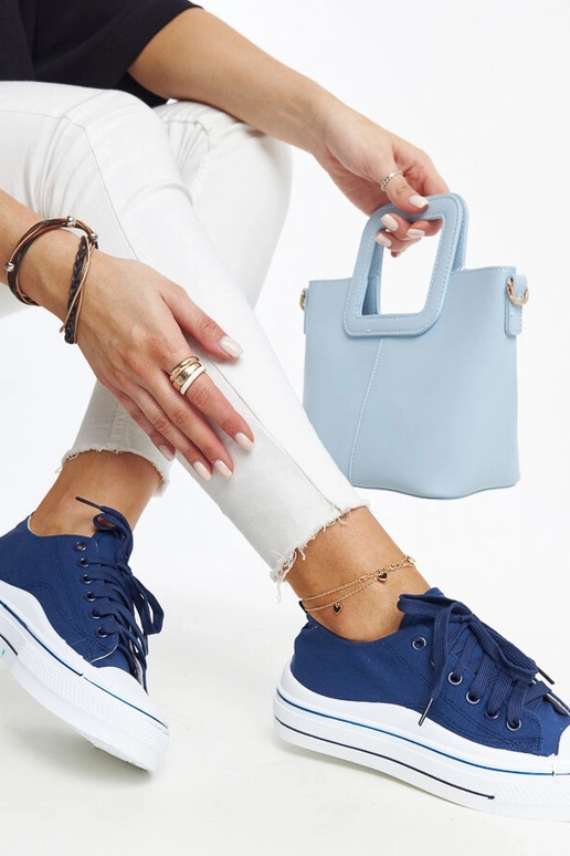 Zapatillas de plataforma azul marino...