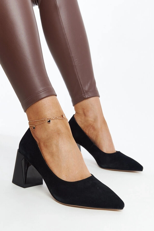 Zapatos de salón de piel negra con...