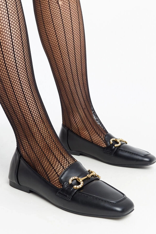 Mocasines negros con hebilla Areebah