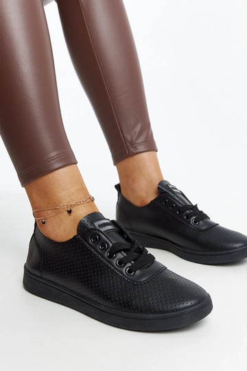 Zapatillas negras de piel ecológica Yusra