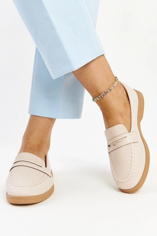 Mocasines Nawrah clásicos en beige claro