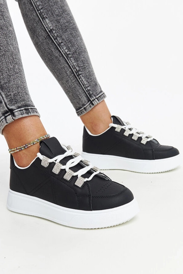 Zapatillas negras con suela gruesa Walida