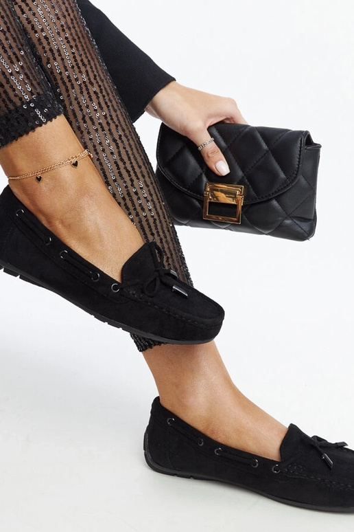 Mocasines negros con lazo Hayam