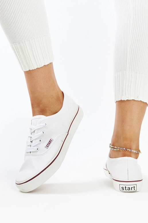 Zapatillas clásicas blancas Erla