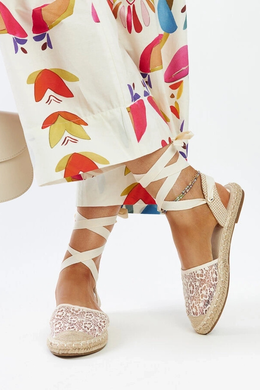 Alpargatas de punta abierta con...