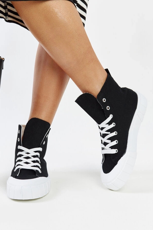 Zapatillas altas negras Vinka