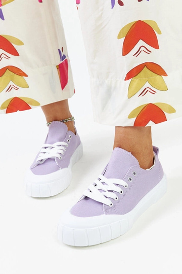 Las zapatillas de tela... 2