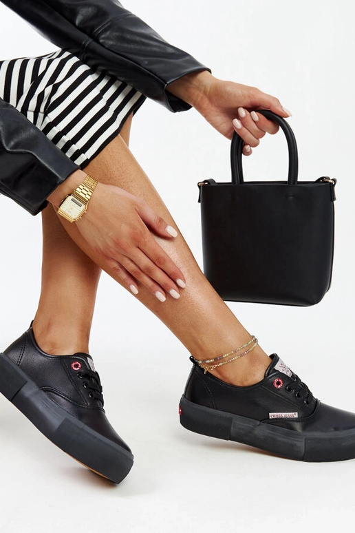 Zapatillas negras mujer CROSS JEANS