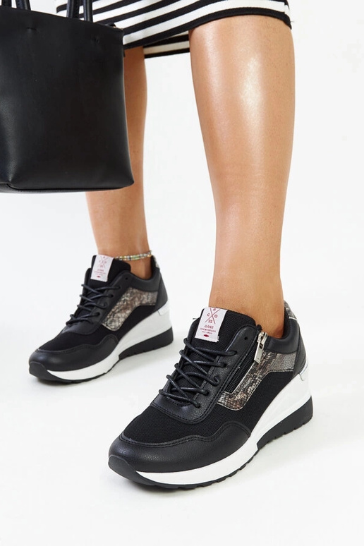 Zapatillas negras de cuña para mujer...