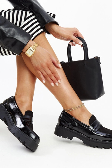 Zapatos de charol negro con plantilla Kirsi 2