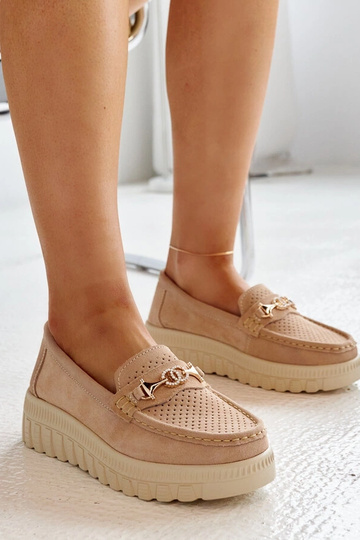 Zapatos de medio punto beige con hebilla decorativa Taija