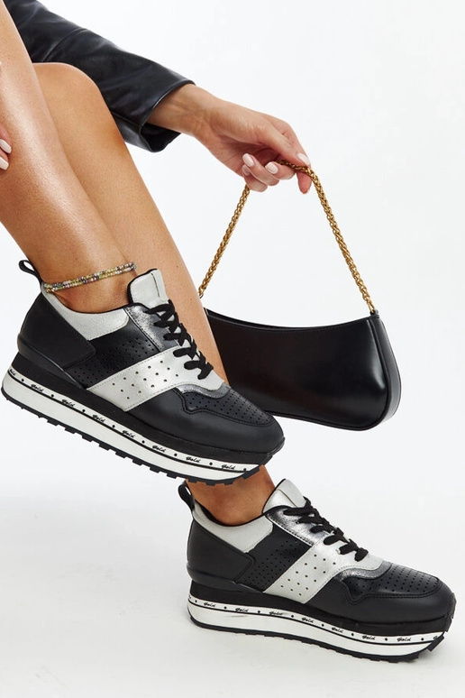 Zapatillas negras de suela alta Askalua