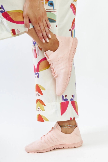 Zapatillas deportivas rosas...