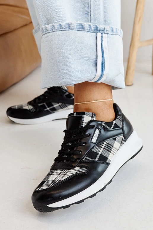 Zapatillas Afifah negras a cuadros