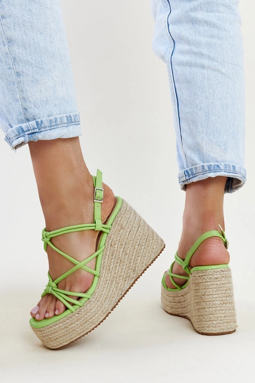 Sandalias de cuña Mara verde