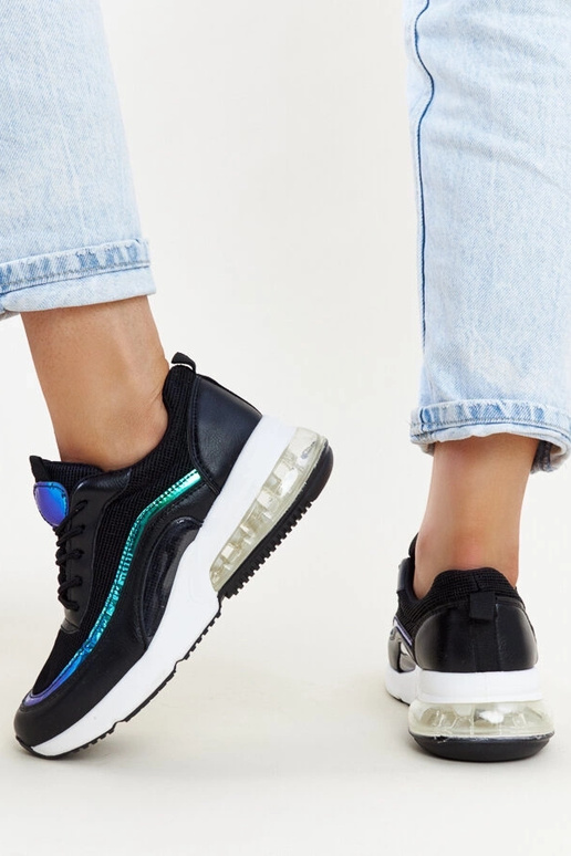 Zapatillas negras con holograma Jelka