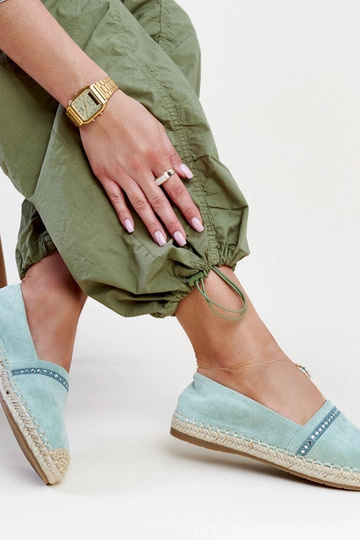 Alpargatas verdes con... 2