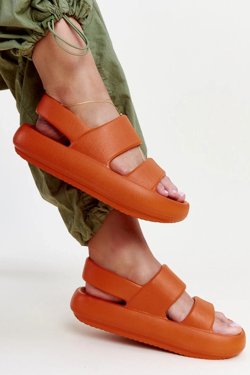 Sandalias naranjas Attiana