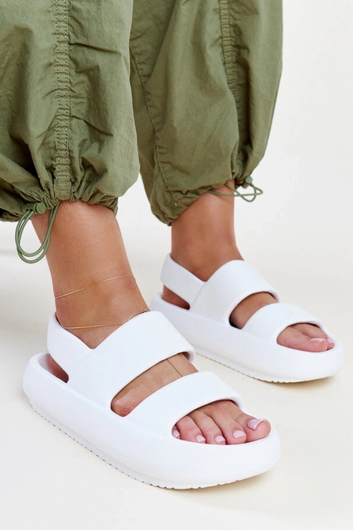 Sandalias blancas Attiana