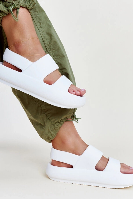 Sandalias blancas Attiana