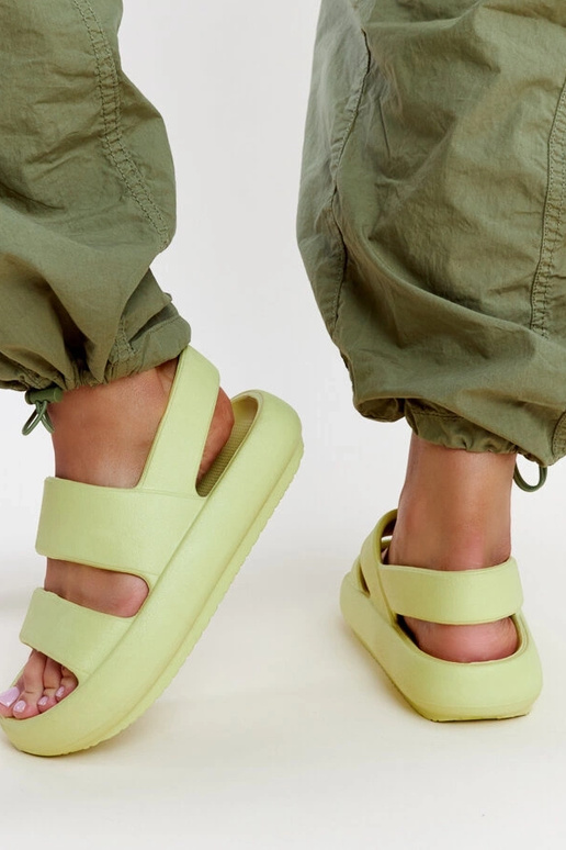 Sandalias verdes Attiana