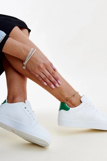 Zapatillas Akila blancas y verdes 2