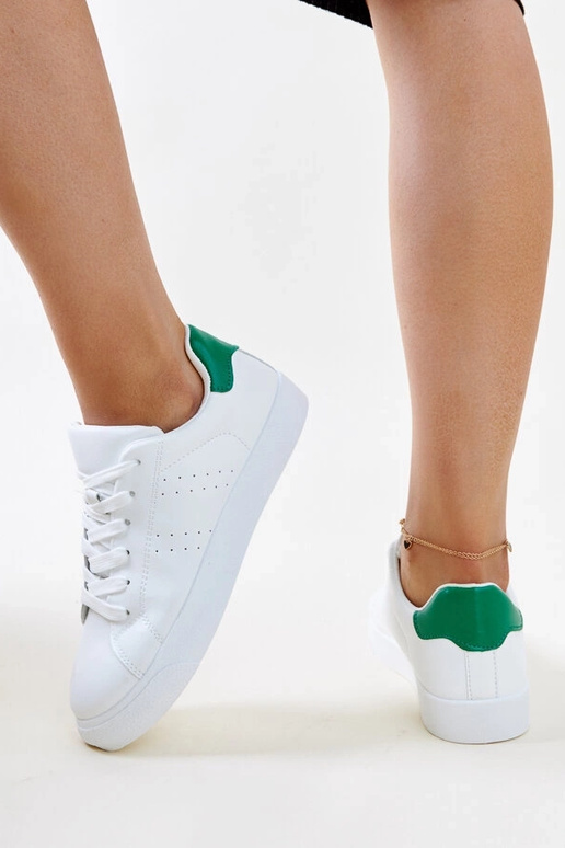 Zapatillas Akila blancas y verdes