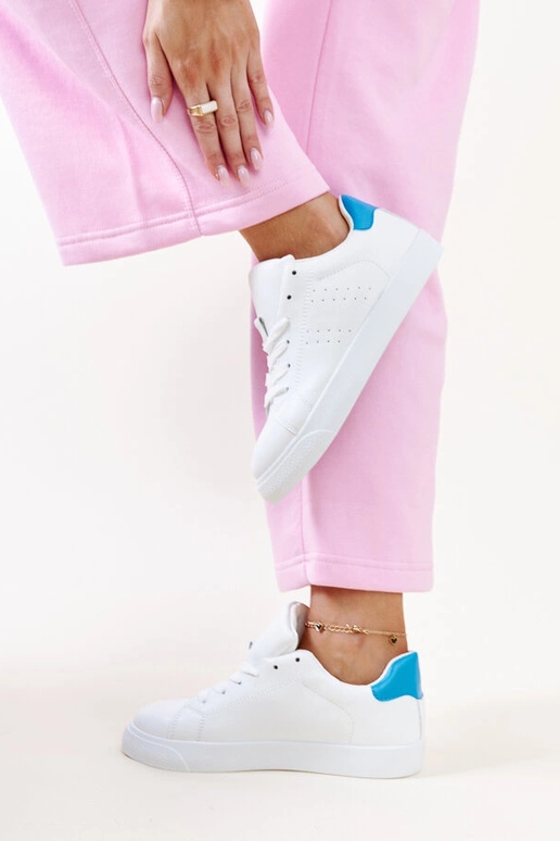 Zapatillas Akila blancas y azules