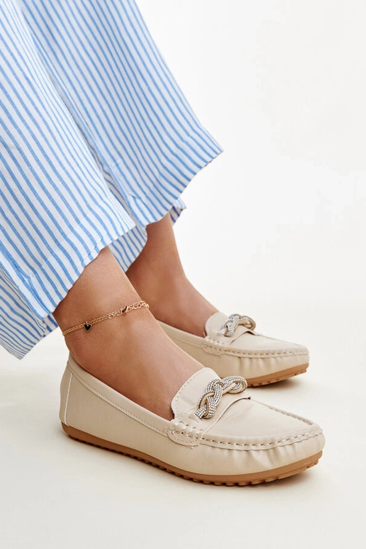Mocasines beige decorados con...