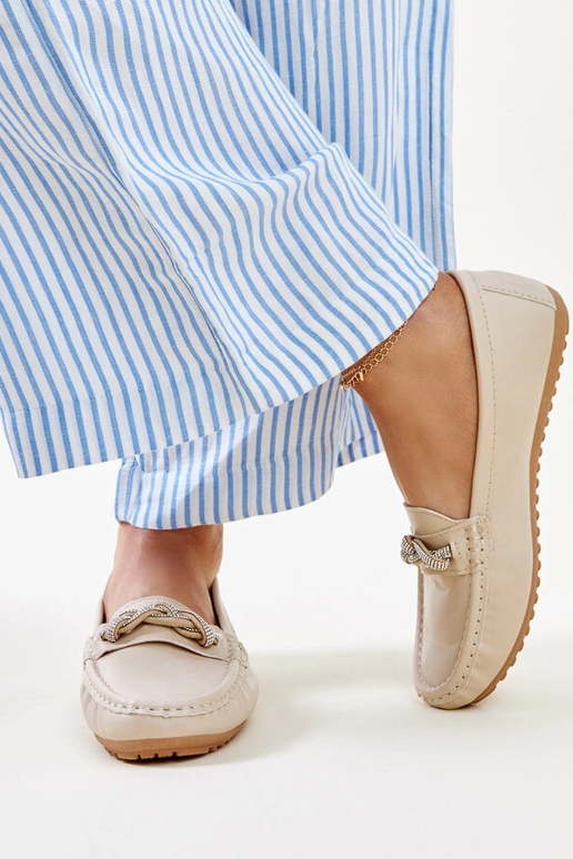 Mocasines beige decorados con...