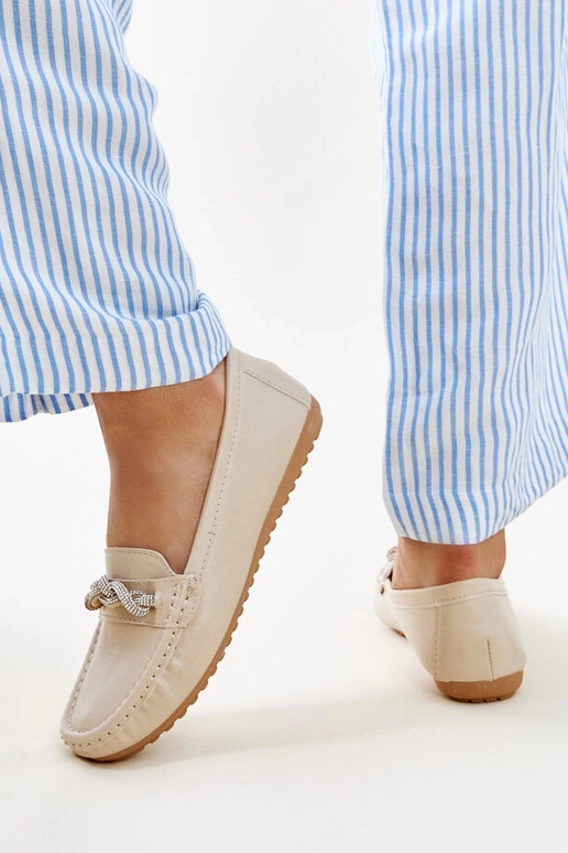Mocasines beige decorados con...