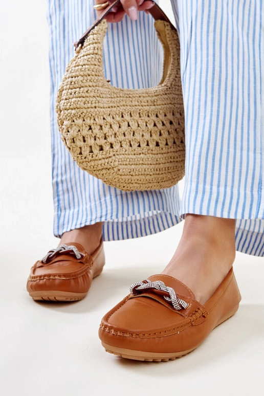 Mocasines marrones decorados con...