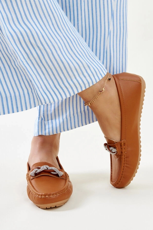 Mocasines marrones decorados con...