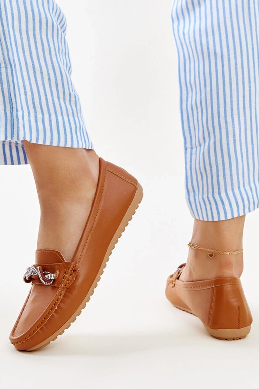 Mocasines marrones decorados con...