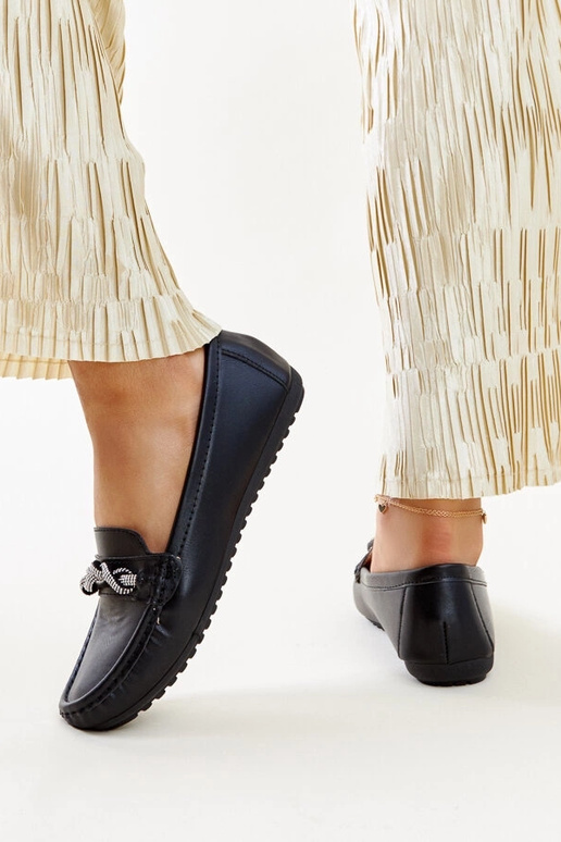 Mocasines negros decorados con...