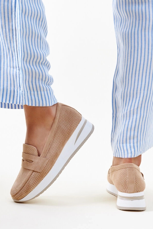 Zapatos Muna perforados marrones