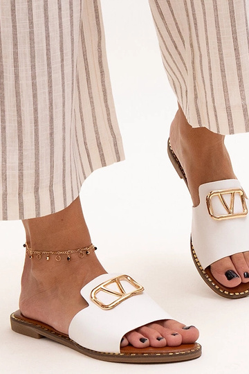 Chanclas blancas con... 2