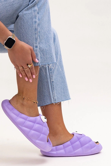 Pantuflas de espuma morada... 2