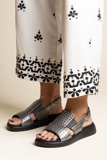 Sandalias de grafito con...