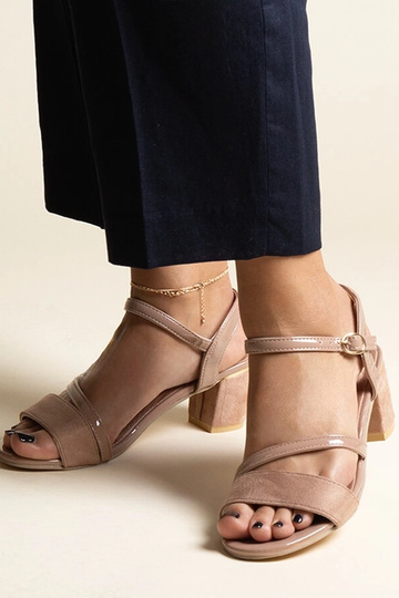 Sandalias beige oscuro con combinación de materiales Hambly