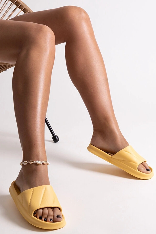 Pantuflas de espuma Primula amarilla