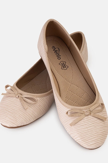 Bailarinas beige con lazo y...