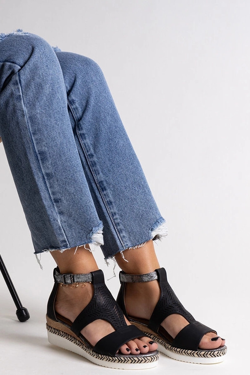 Sandalias de cuña baja Tiuma negras