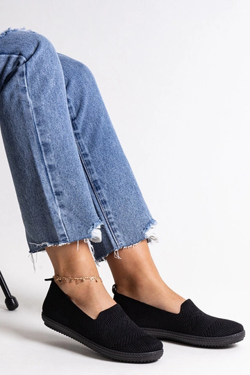 Zapatillas de tela sin cordones negras Shadhi