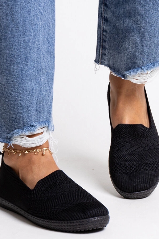 Zapatillas de tela sin cordones...