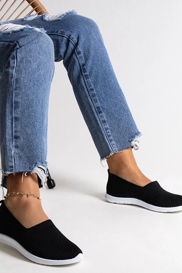 Zapatillas sin cordones Shalha negras